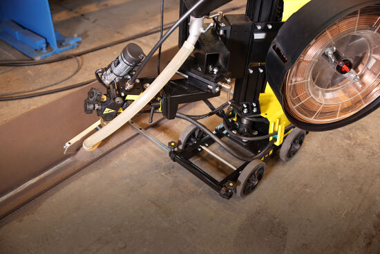 ESAB_Versotrac-Cadet_SAW_Application_Action_closeup_3.jpg