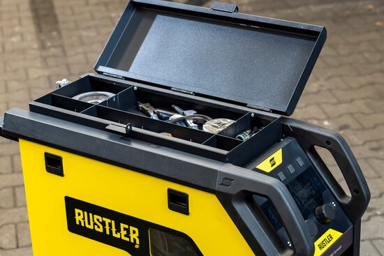 ESAB_Rustler_MIG_PRO_Optional_top_toolbox.jpg