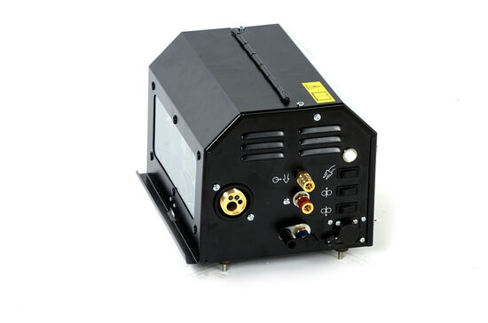 902743_Aristo_RoboFeed_3004w.jpg