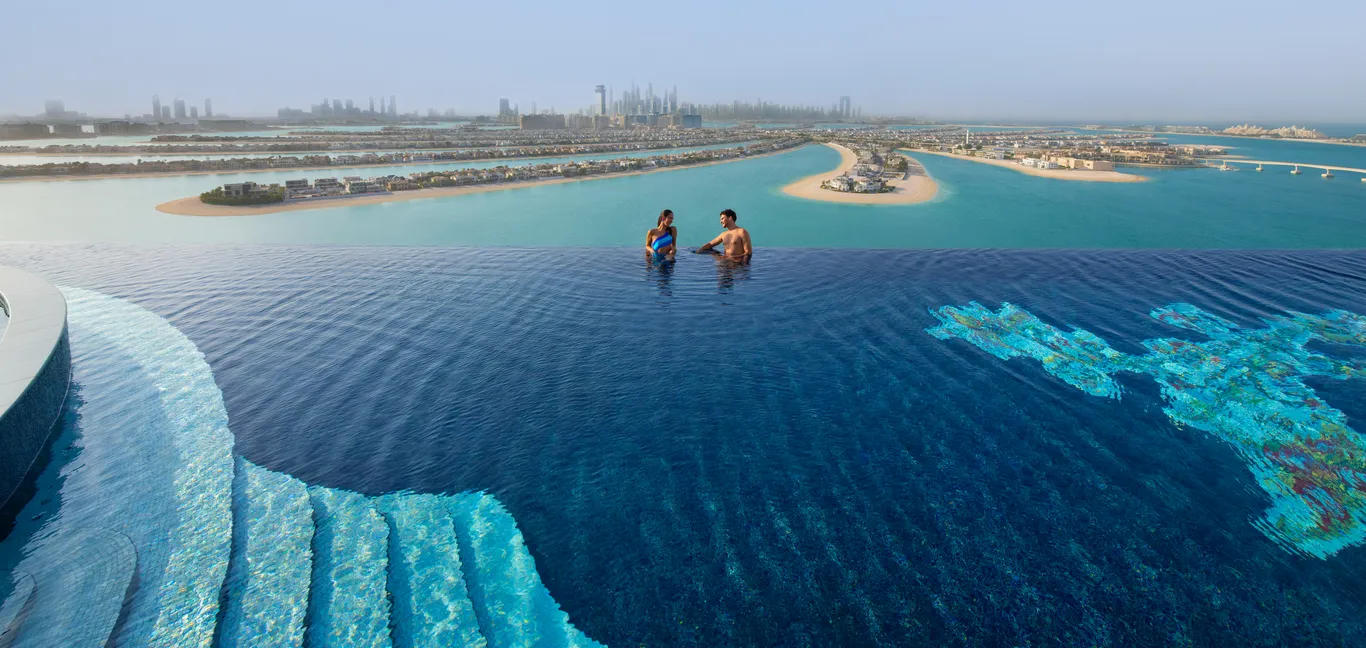 Arabia Reopened, Luxury Restored