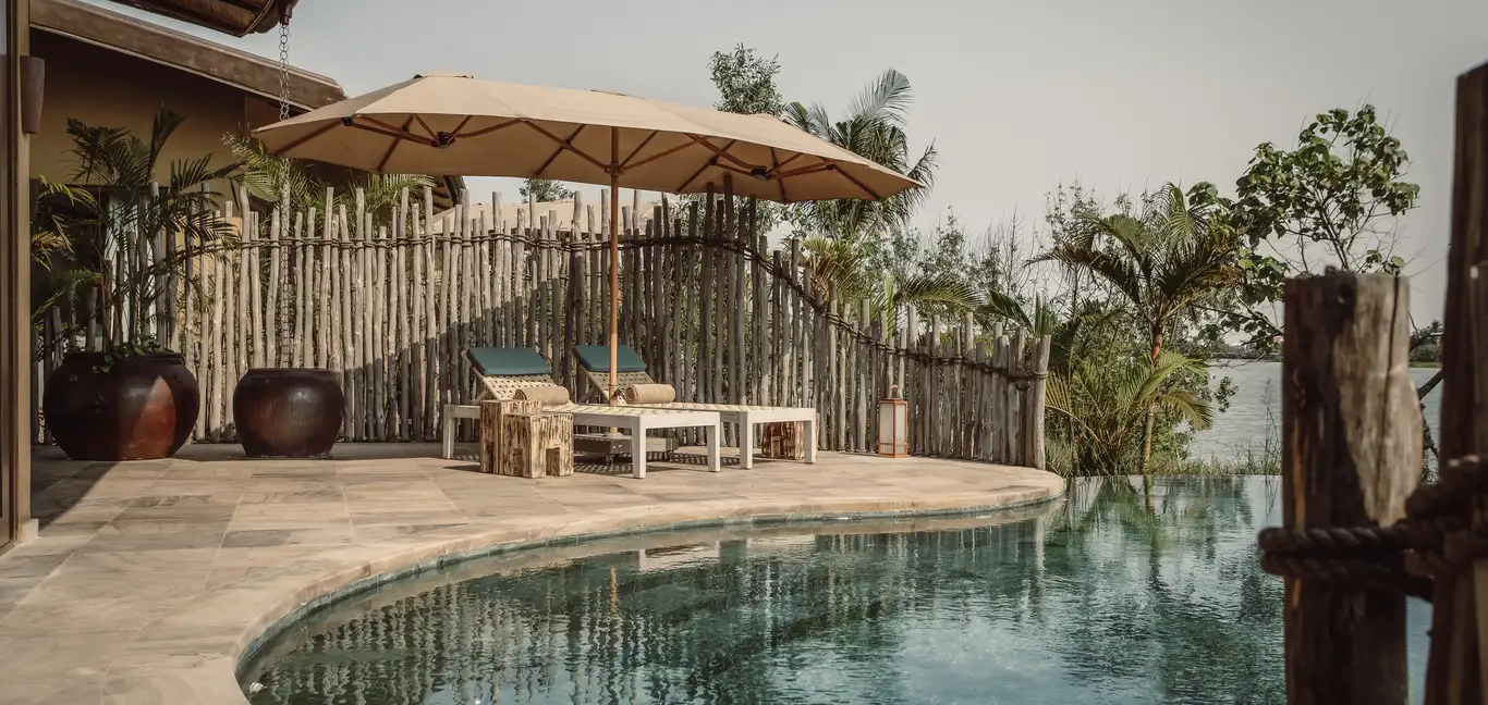 Namia River Retreat : River Pool Villa