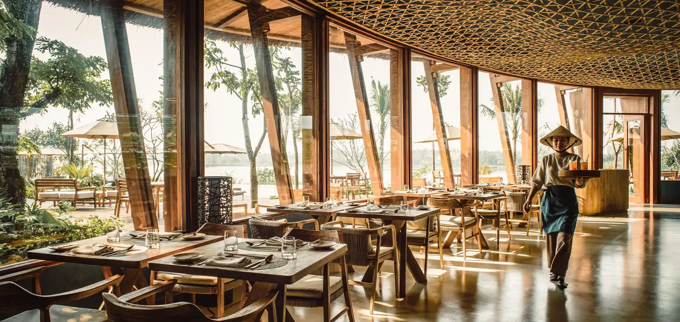 Namia River Retreat : The Fisherman Restaurant 