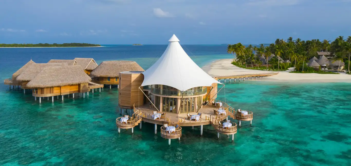 The Nautilus Maldives : View of Zeytoun Restaurant and Solasta Spa 