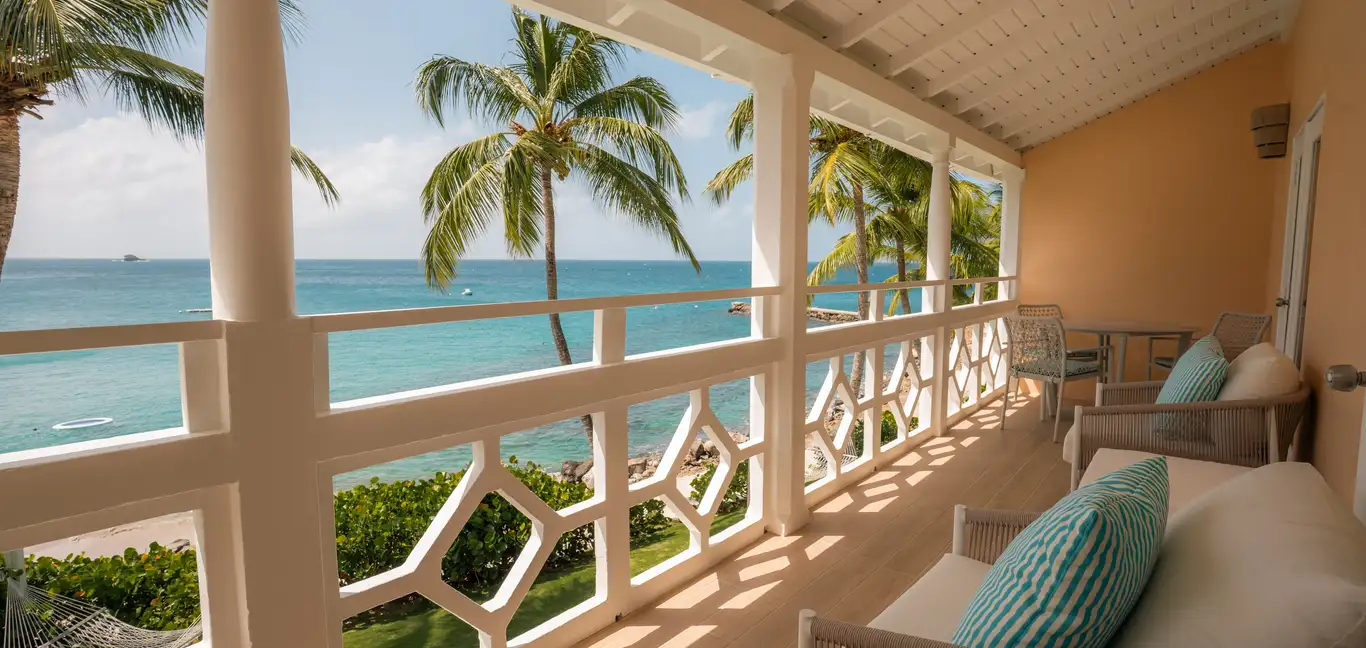 BodyHoliday : Ocean Front Suite Balcony