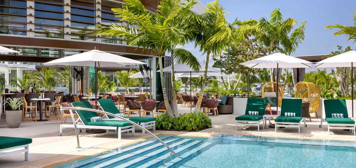 Pier Sixty Six : Pier Sixty-Six Hotel &amp; Marina - Adult Pool