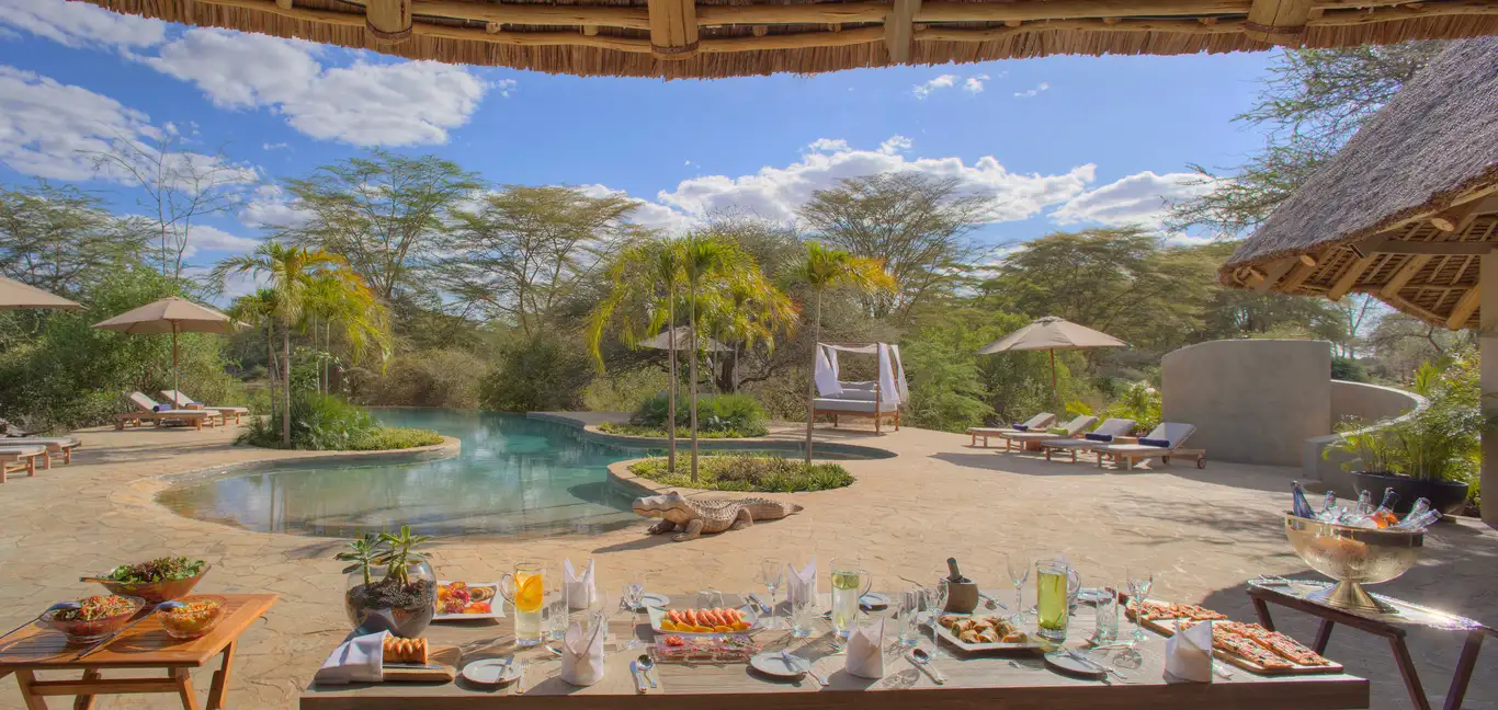 Finch Hattons Luxury Tented Camp : Swimming Pool 