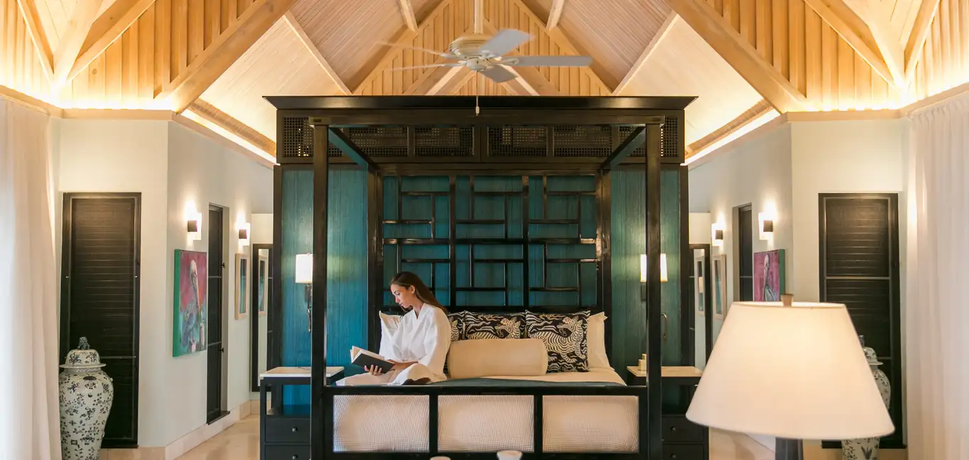 Lazy Lizard  Estate House at  Jumby Bay Island : Bedroom 