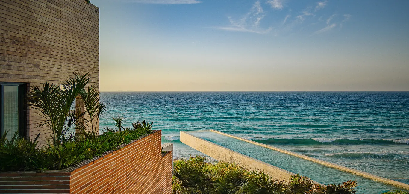 Discover La Casa de la Playa