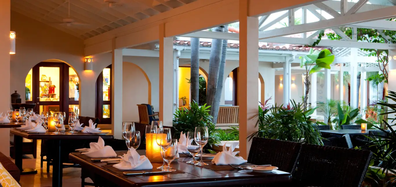 Jumby Bay Island : Verandah Restaurant