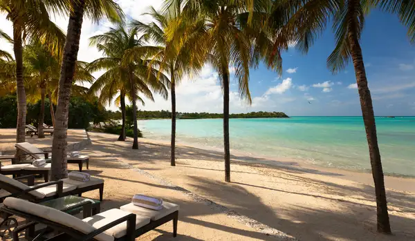 Luxury Beach at Oleander Estate House at Jumby Bay Island