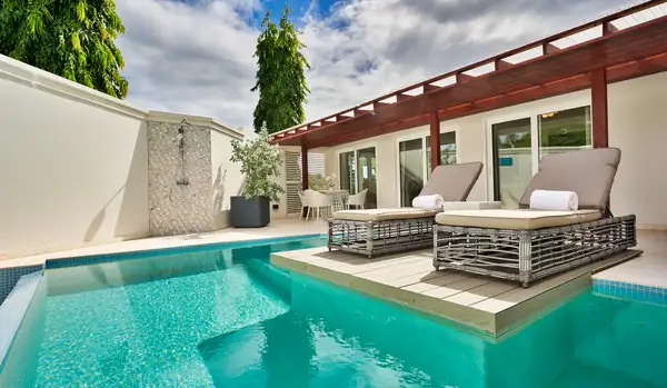 Romance at Calabash Hotel