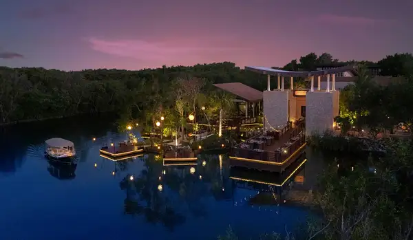 Green Leaf at Banyan Tree Mayakoba