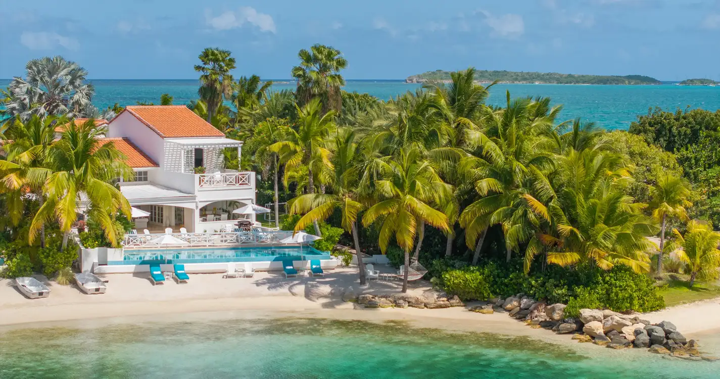 Sandy Cove Villa at Jumby Bay Island : View of Villa