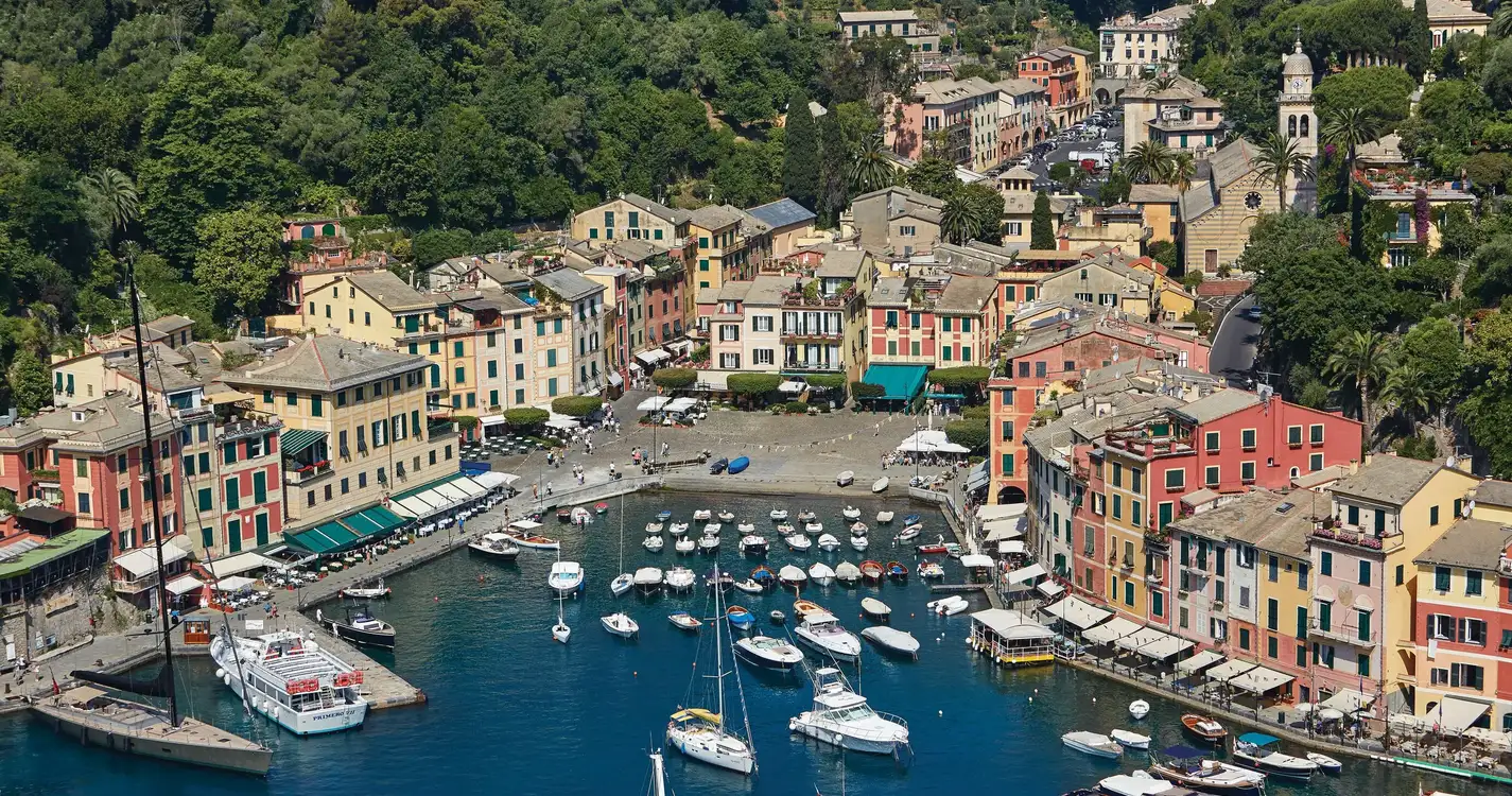 Splendido Mare, A Belmond Hotel, Portofino : View of Hotel and Portofino - Photo credit Tyson Sadlo