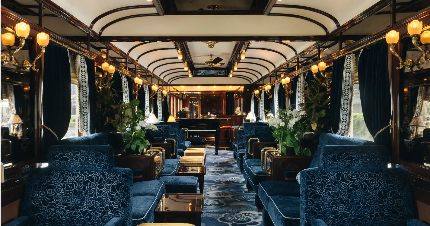 Venice Simplon-Orient-Express, A Belmond Train, Europe : Bar Car 