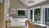 970 Lonely Bay : Suite 