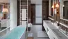 Roki Collection Queenstown : Bathroom 