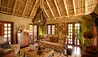 Finch Hattons Luxury Tented Camp : Karen Blixen Lounge 