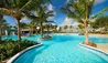 Coconut Bay Beach Resort & Spa : Splash Pool
