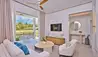 Calabash Cove Resort & Spa : Superior Deluxe Suite Living Room 