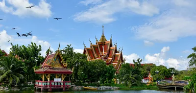 Peaks & Pagodas from Bangkok to Bali